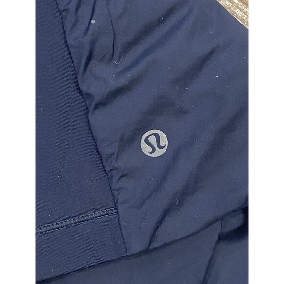 Lululemon Women Run For Cold Vest Size 6 Blue insulated Waterproof Pockets Light - Picture 11 of 15